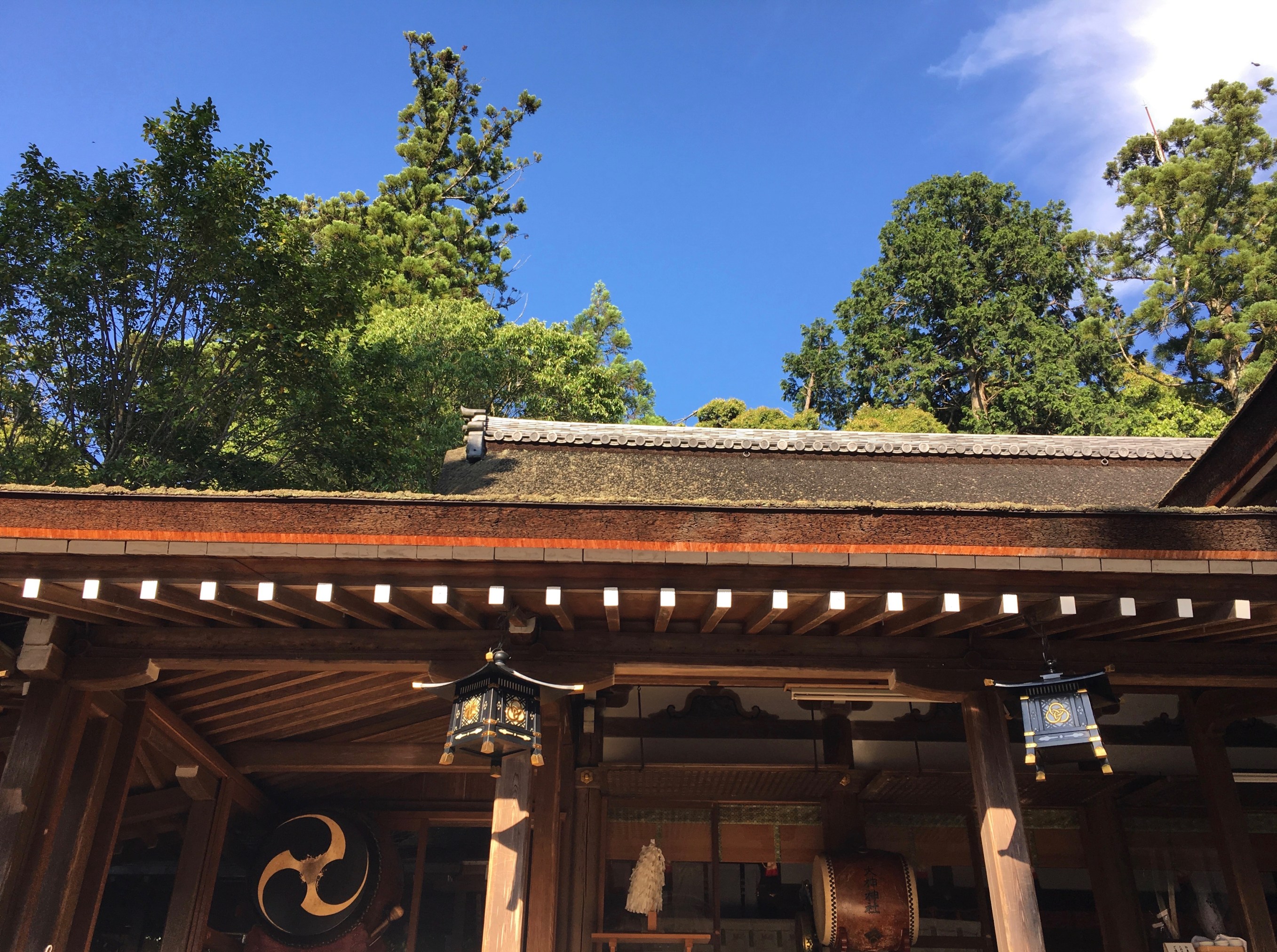 Two taiko (drums) stand proud at Omiwa Shrine in Nara Prefecture. Drums are used in both Shinto and Buddhist rituals and festivals. I have heard the taiko referred to as the voice of the Buddha. 